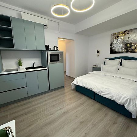 Central Suite Bukarest Exteriör bild