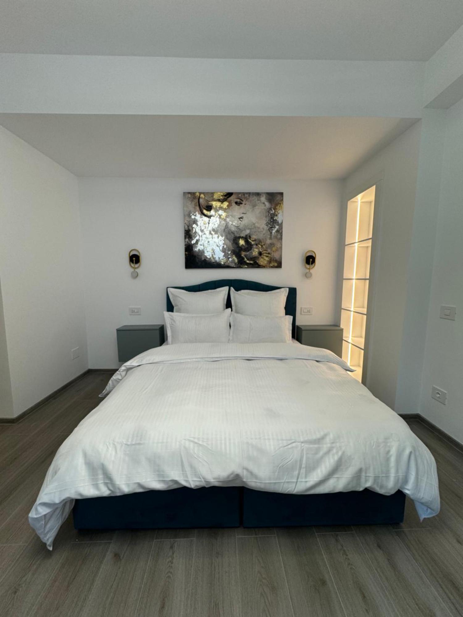 Central Suite Bukarest Exteriör bild